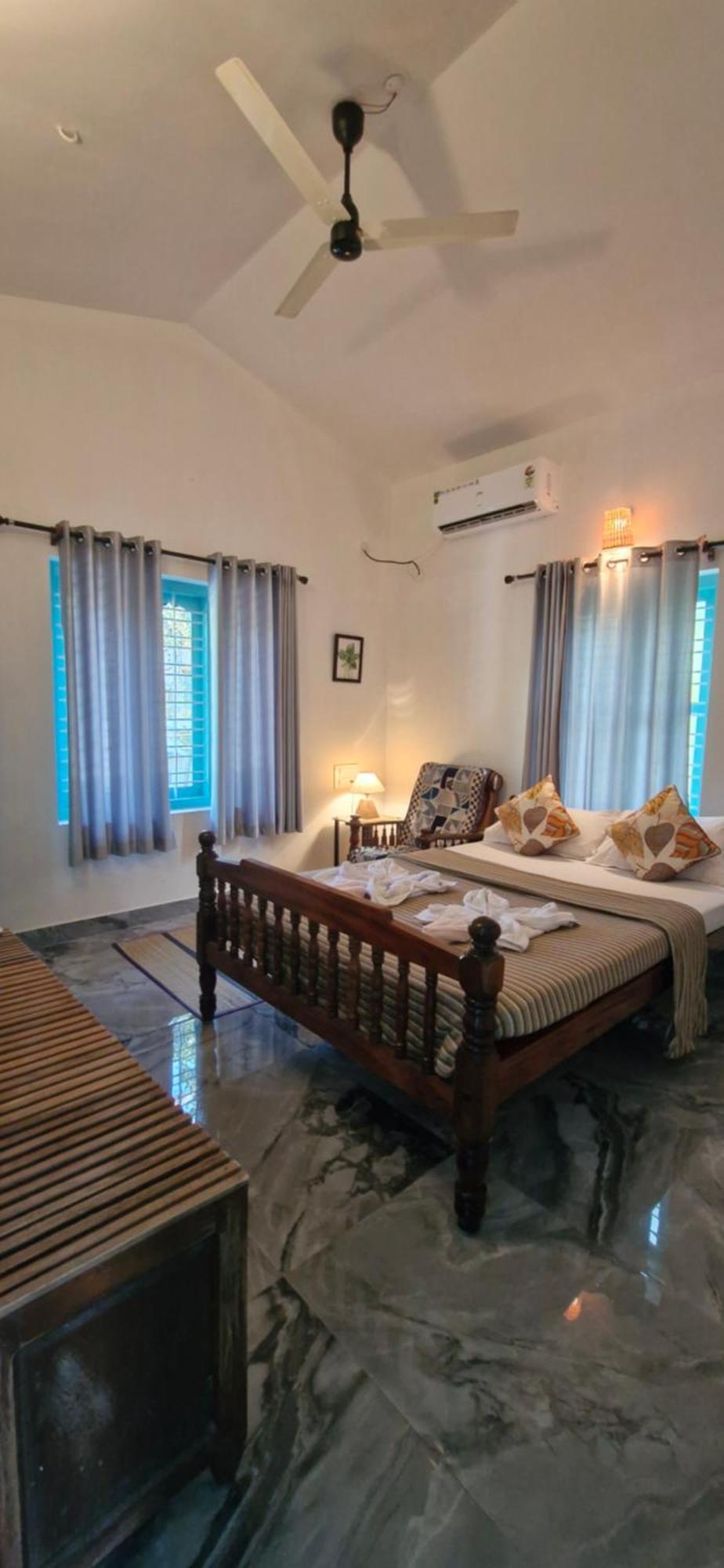 Blue Cove Villa Varkala Eksteriør billede